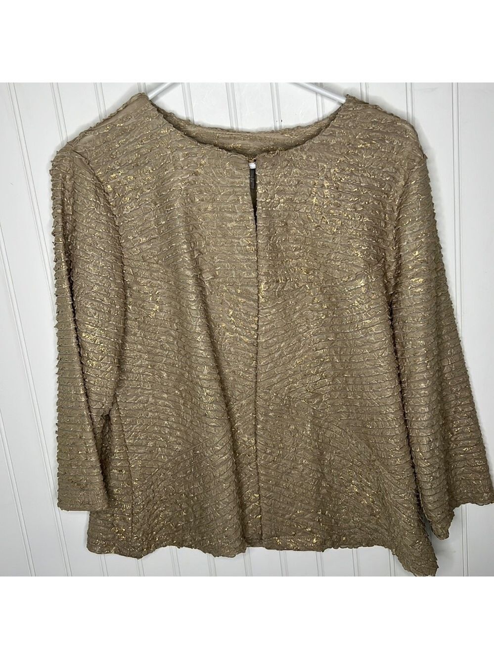 Travelers Collection by Chicos Ruffled lightweight jacket Size 1